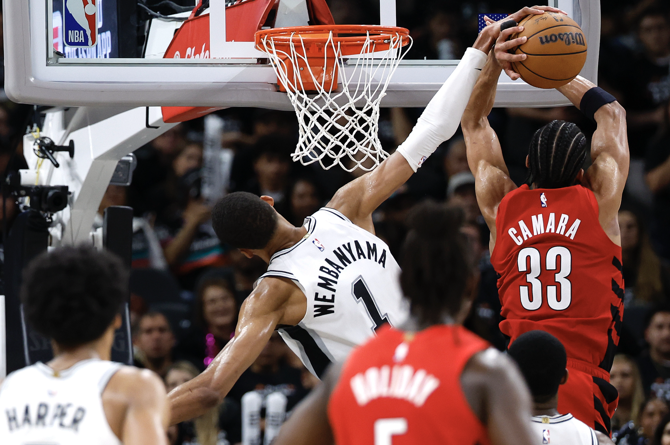 Good Morning, News: Blazers Get Destroyed in Playoffs, Comey Gets Indicted (Again), and Local Foie Gras Ban Back on the Menu - Portland Mercury